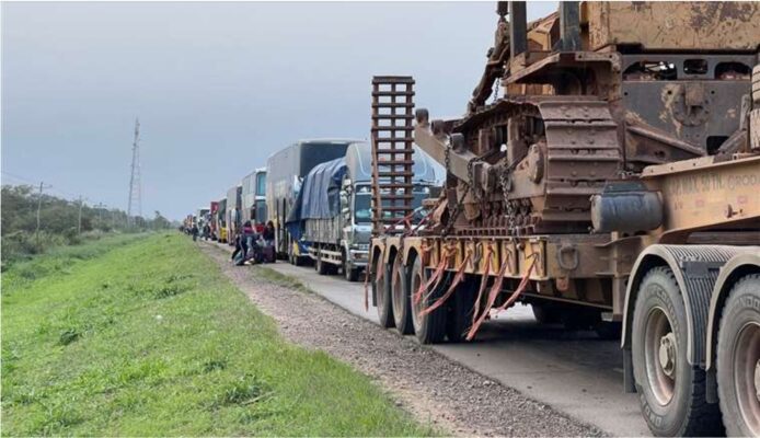 bolivia-road-block